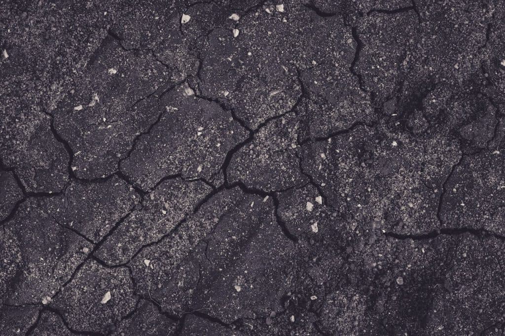 dark earth 1024x682